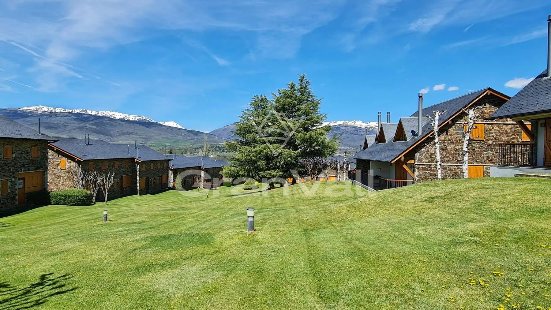 Jardí de Casa adosada en venda en Fontanals de Cerdanya amb Calefacció, Jardí privat i Terrassa