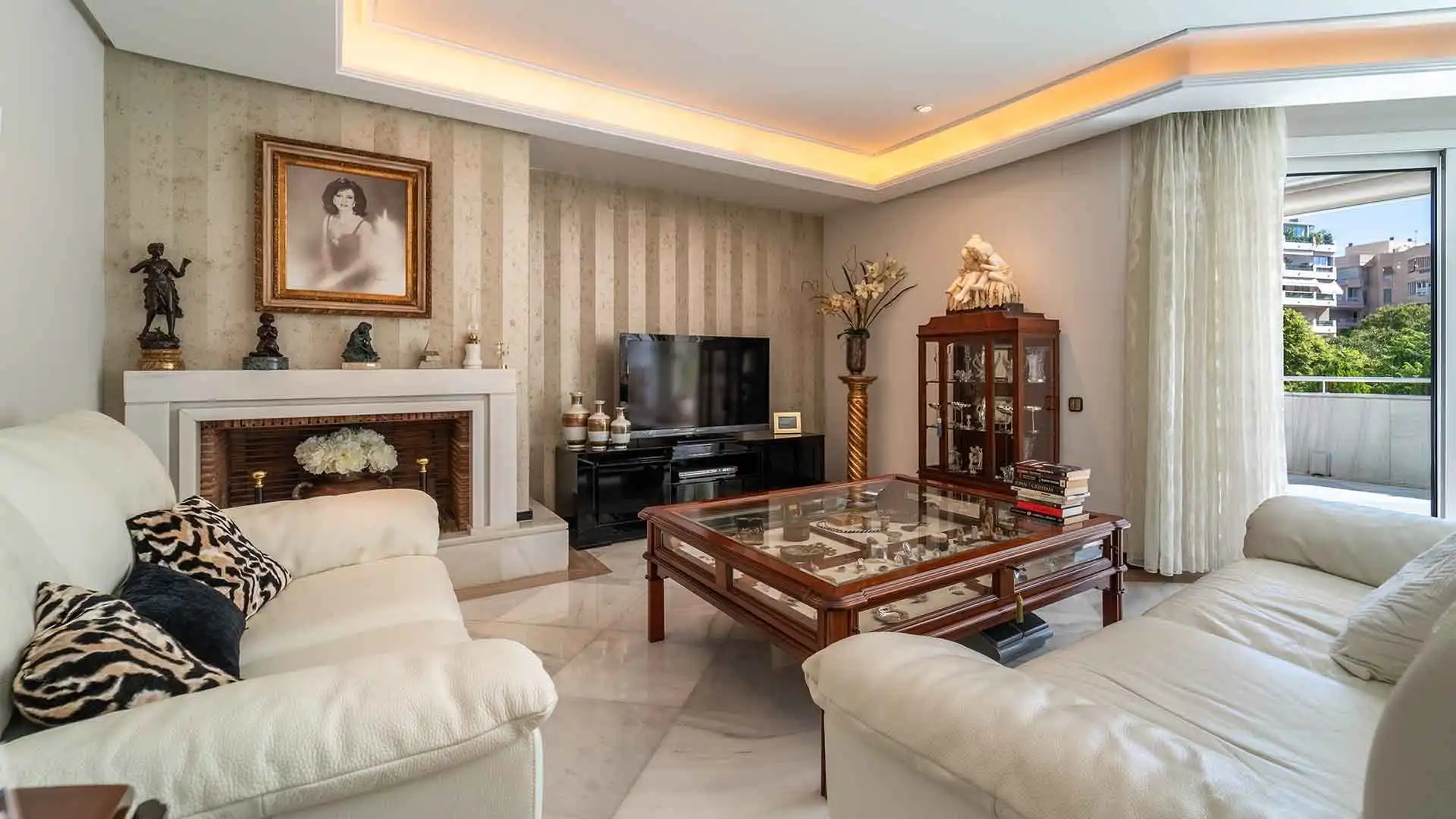 Sala de estar de Apartamento en venta en Marbella con Aire acondicionado, Terraza y Trastero