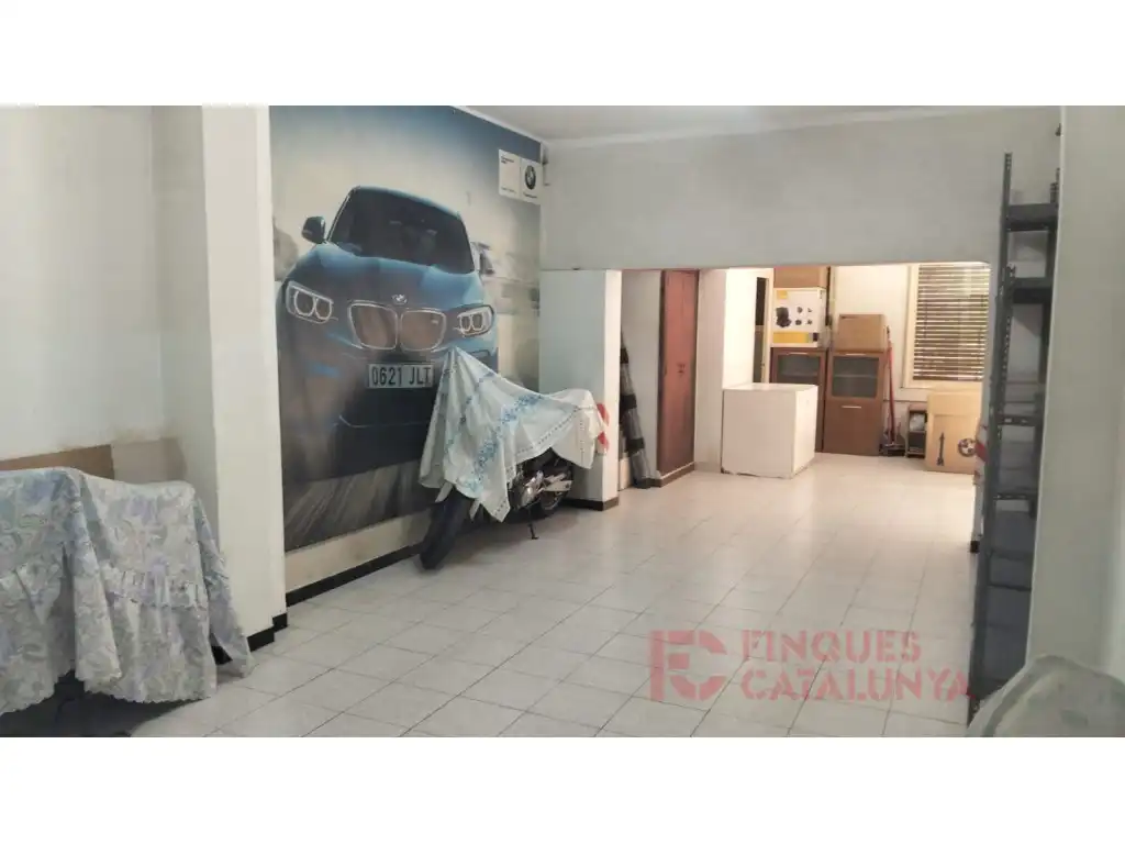 Commercial properties for sale in Salt