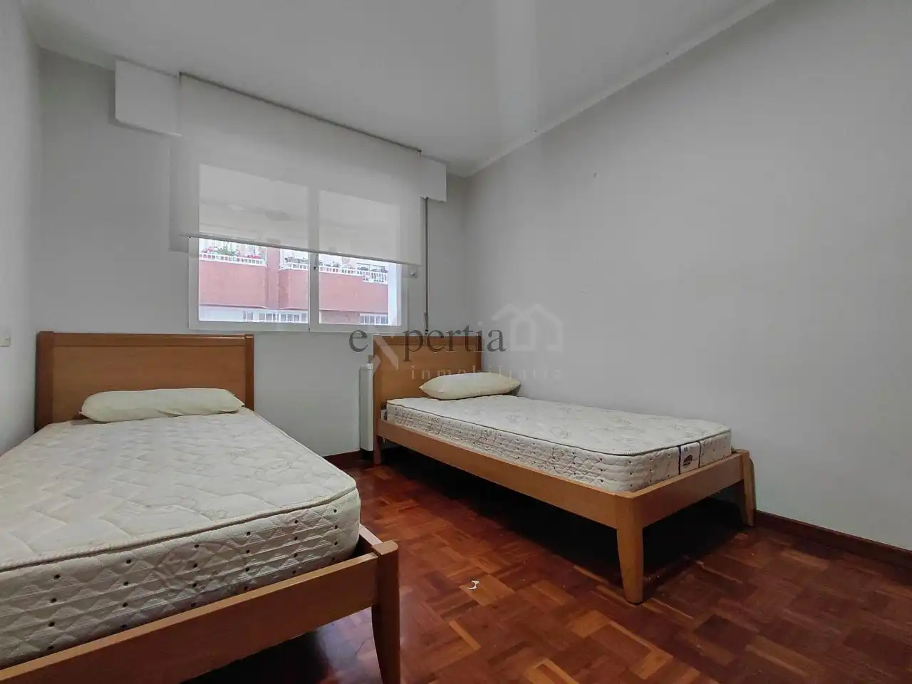 Habitación de Piso en venta en Boiro con Calefacción, Terraza y Trastero
