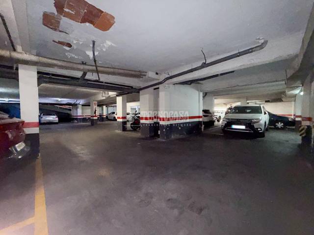 Garaje en Venta en Marianao