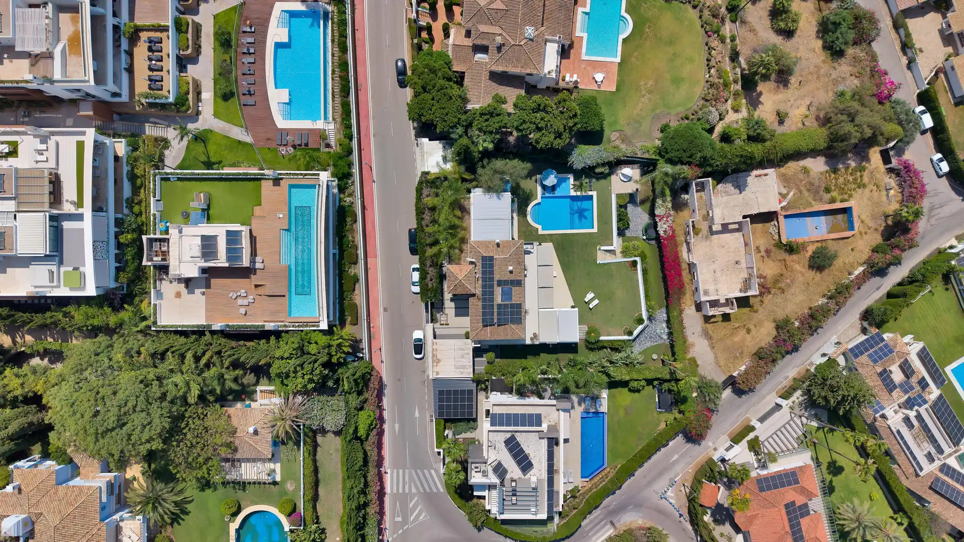 Vista exterior de Casa o chalet en venta en Marbella con Calefacción, Jardín privado y Terraza