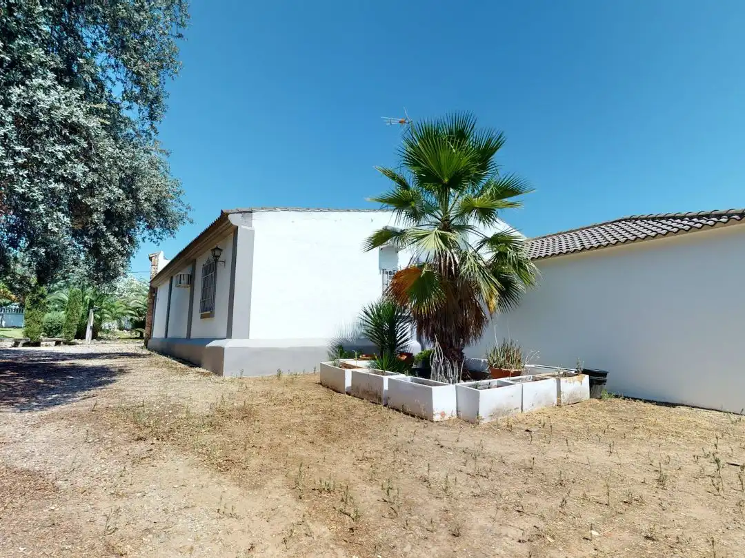 Vista exterior de Casa o xalet en venda en  Córdoba Capital amb Aire condicionat i Piscina