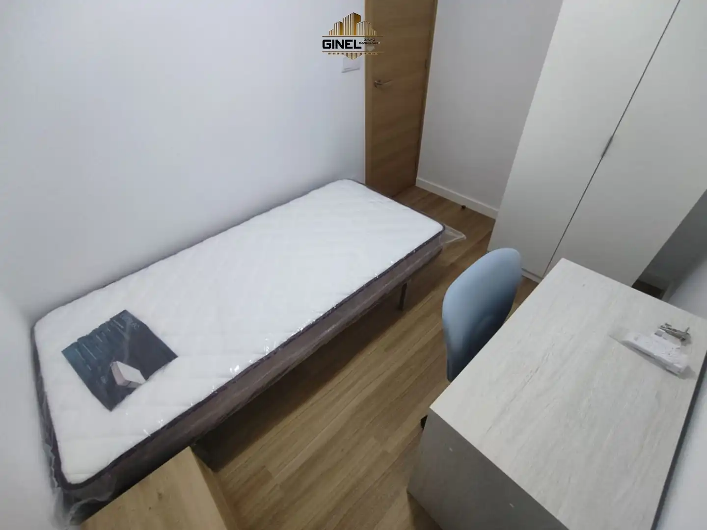 Schlafzimmer von Wohnung zur Miete in Jaén mit Heizung