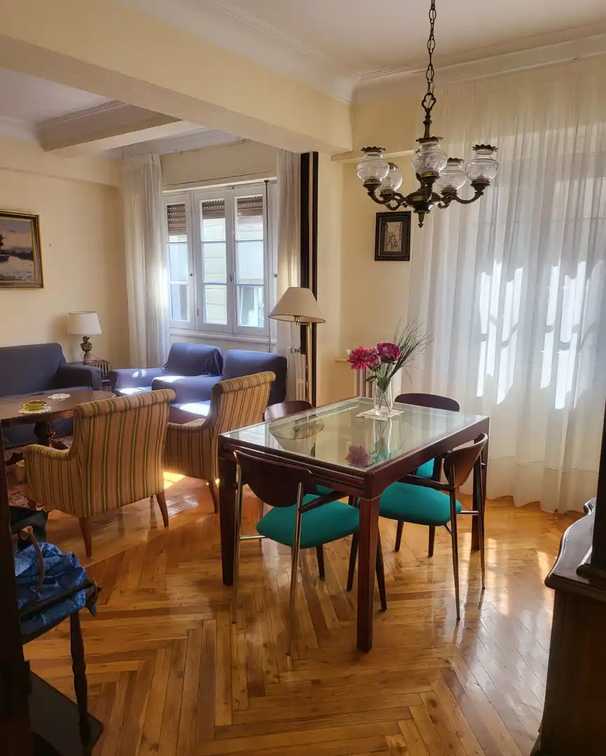 Comedor de Piso en venta en Santander con Calefacción y Parquet