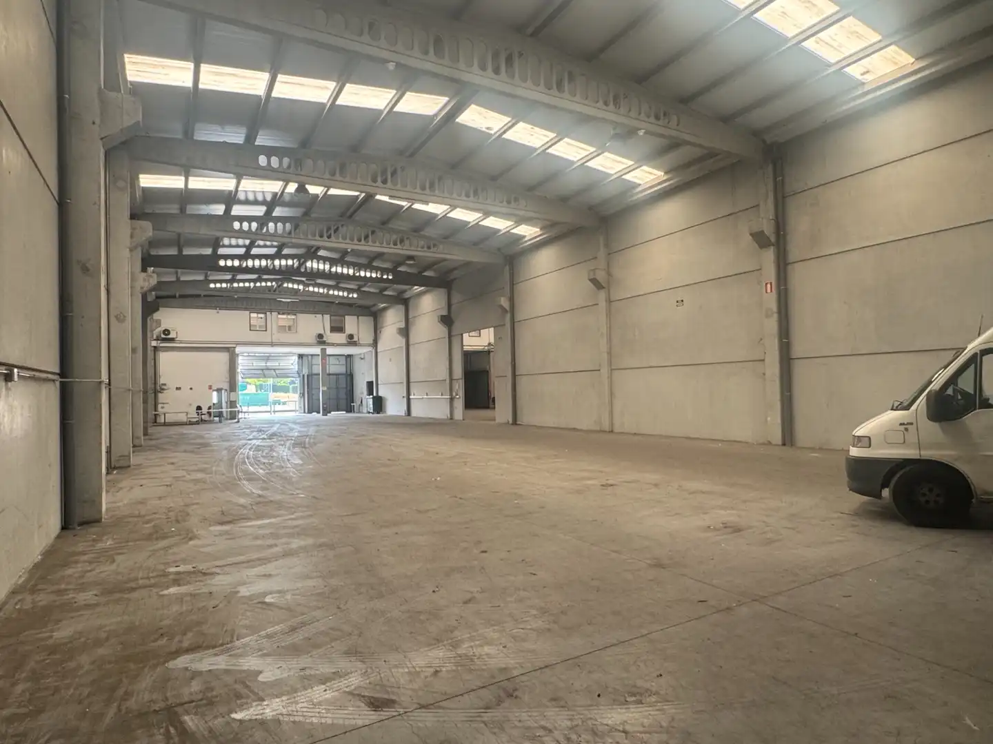Fabrikhallen zur Miete in San Cibrao das Viñas