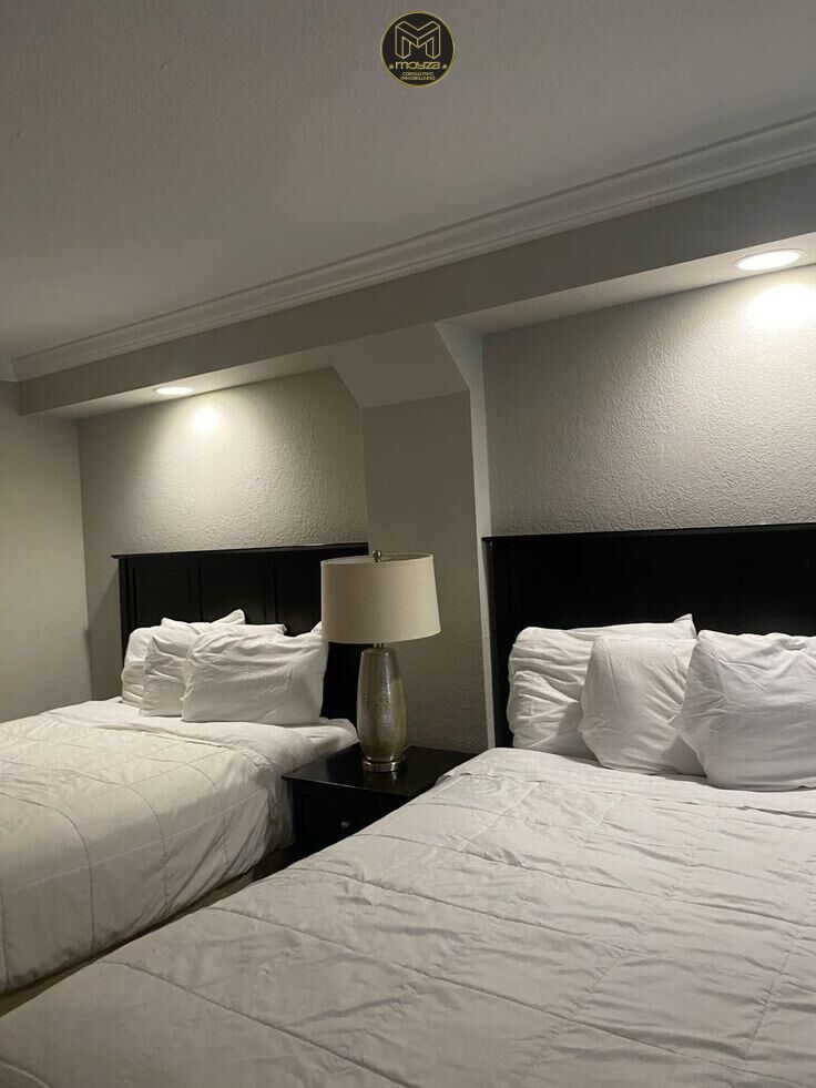 Bedroom of Building for sale in Santiago de Compostela 