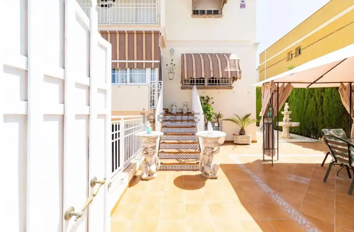 Chalet con terraza en venta en Calle el Peral, imagen 14