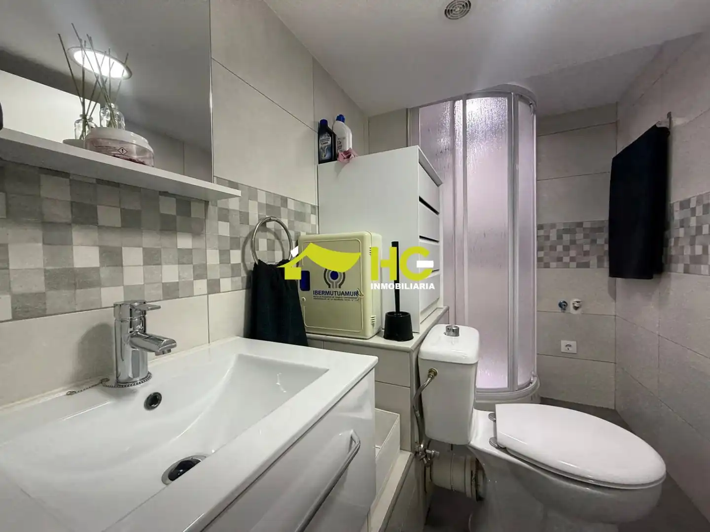 Badezimmer von Wohnung zur Miete in Villaviciosa de Odón mit Heizung