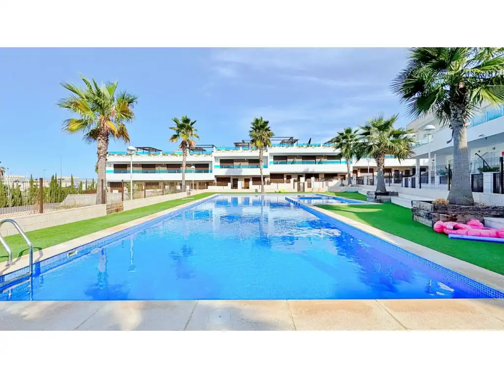 Casa o xalet en venda a Residencial Los Altos De la Laguna, Los Balcones - Los Altos
