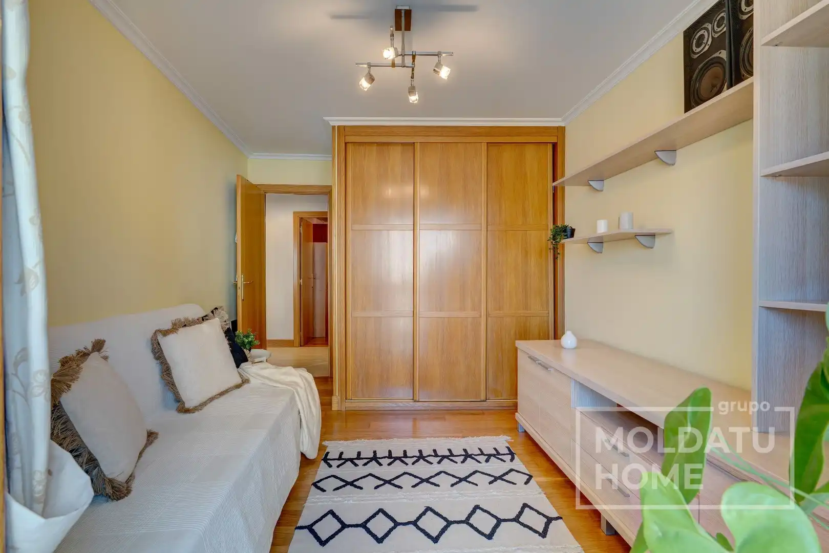 Schlafzimmer von Wohnung zum Verkauf in Donostia - San Sebastián  mit Heizung, Terrasse und Abstellraum