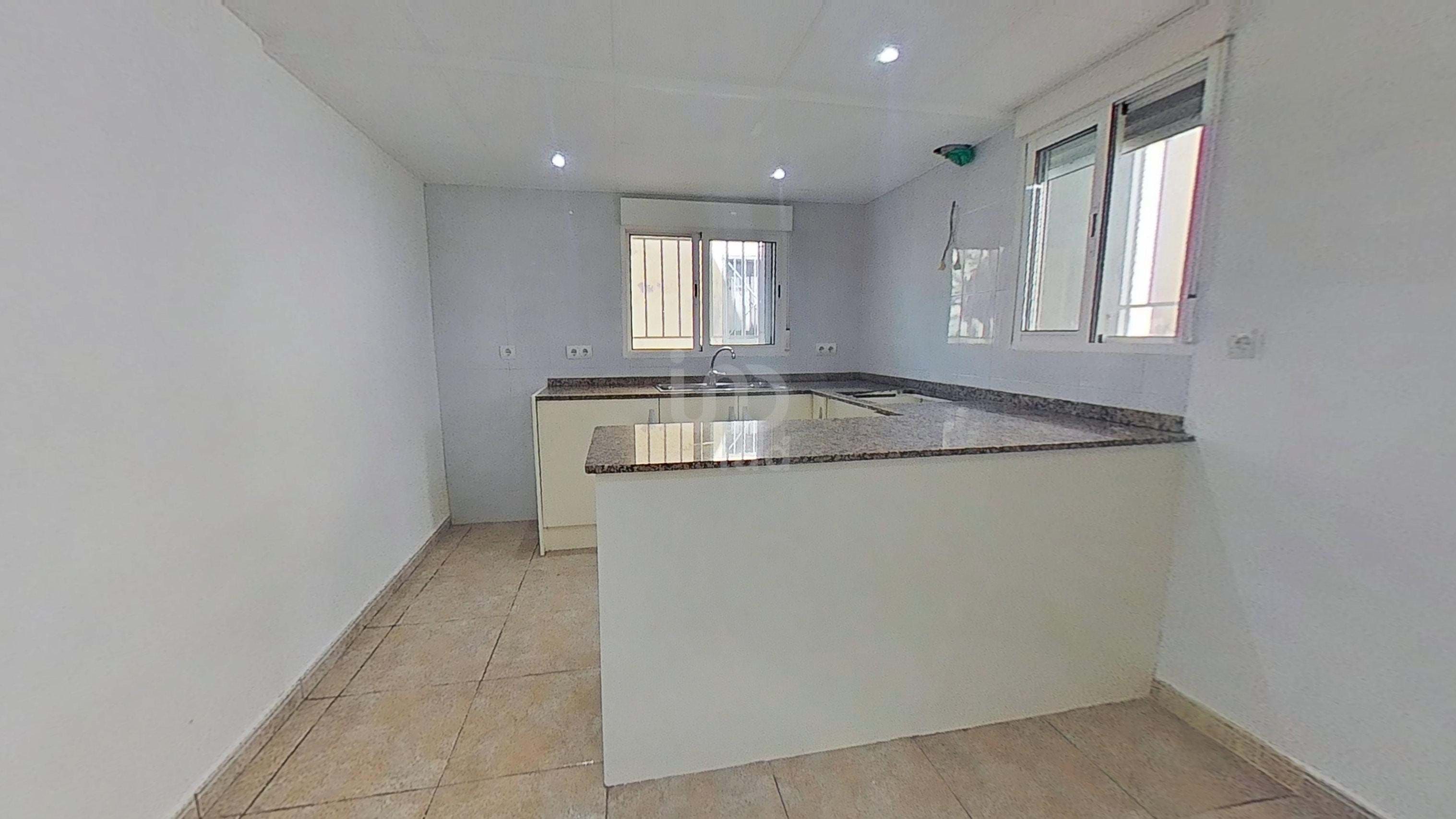 Kitchen of House or chalet for sale in Tortosa  with Heating and Terrace