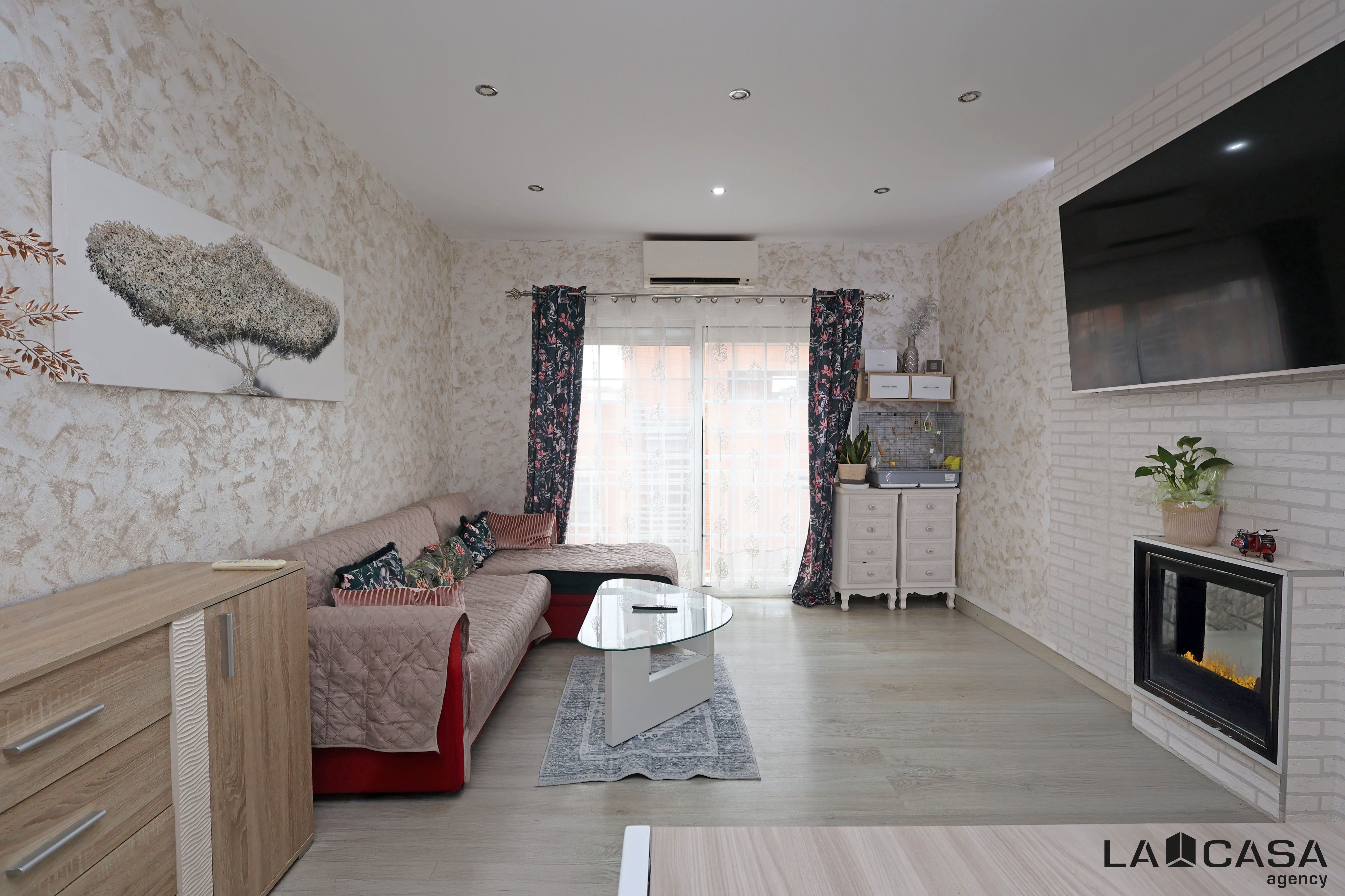 Bedroom of Flat for sale in L'Hospitalet de Llobregat  with Terrace