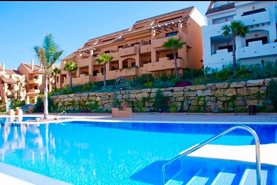 Exterior view of Flat for sale in Marbella  with Air Conditioner, Heating and Terrace