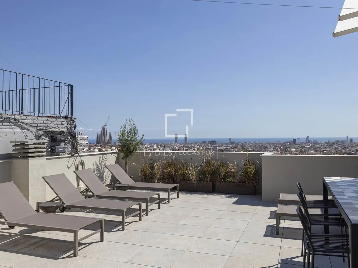 Terrace of Flat for rent in Barcelona  with Air Conditioner, Heating and Parquet flooring