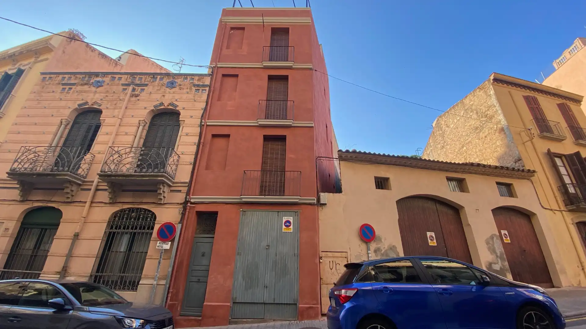 Casa adosada de lloguer a Carrer de Joan Maragall, Eixample
