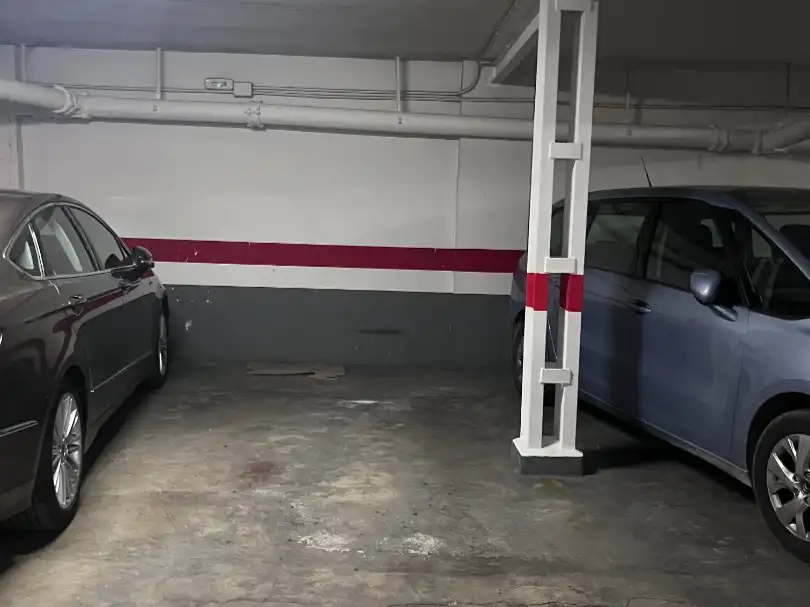 Parkplatz von Garage zur Miete in Albacete