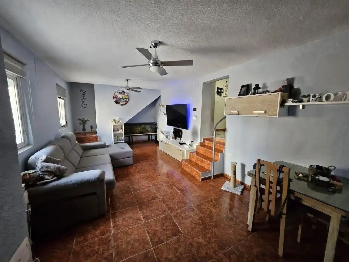 Casa en venda a Pedanías - Extrarradio