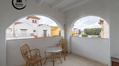 Foto 2 de Casa adosada en venta en Calle Eladio la Presa, Santa Fe, Granada
