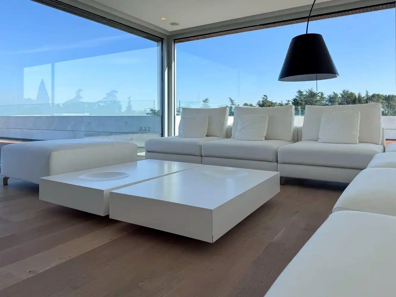 Living room of Houses for sale in Madrid  with Air Conditioner, Heating and Private garden