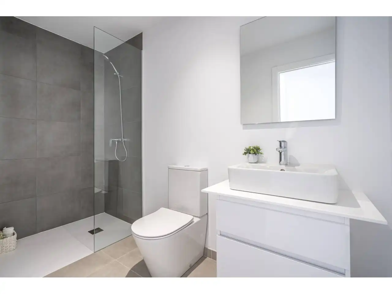 Casa pareada con piscina en venta en Calle Castellot 1, imagen 10