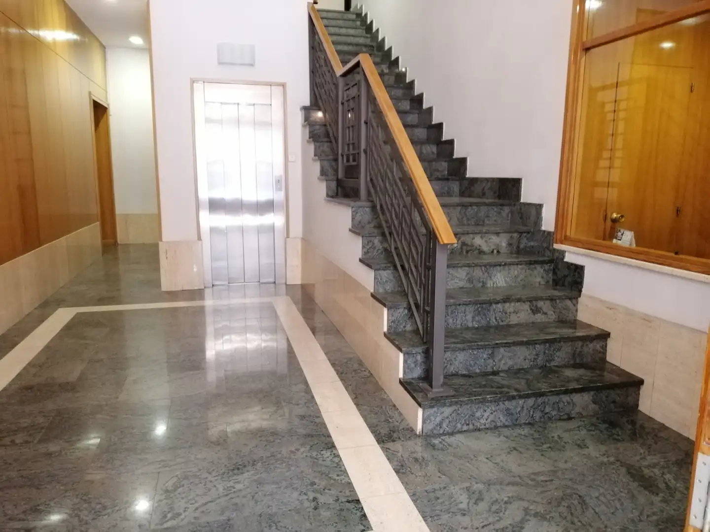 Flat for sale in Madrid  with Air Conditioner, Heating and Parquet flooring