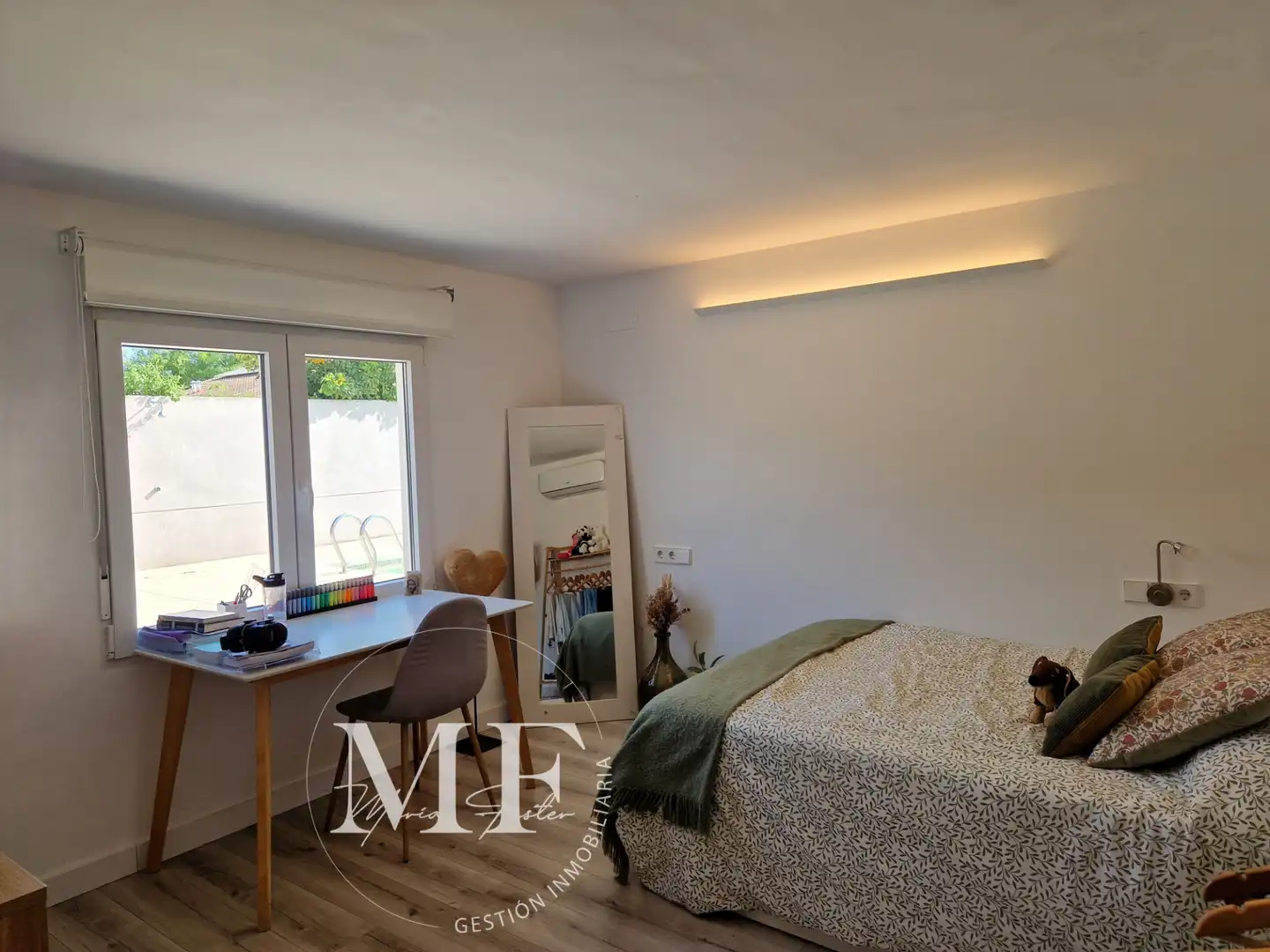 Bedroom of Houses for sale in Mutxamel  with Air Conditioner, Heating and Private garden