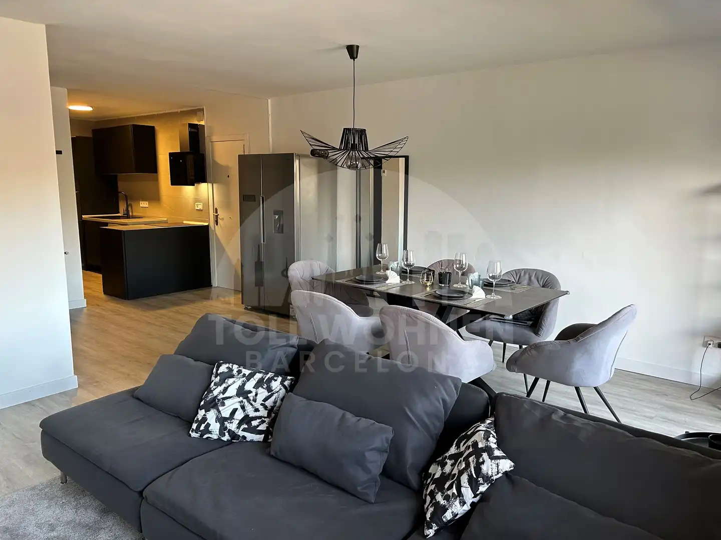 Sala d'estar de Pis en venda en Cerdanyola del Vallès amb Aire condicionat, Calefacció i Moblat