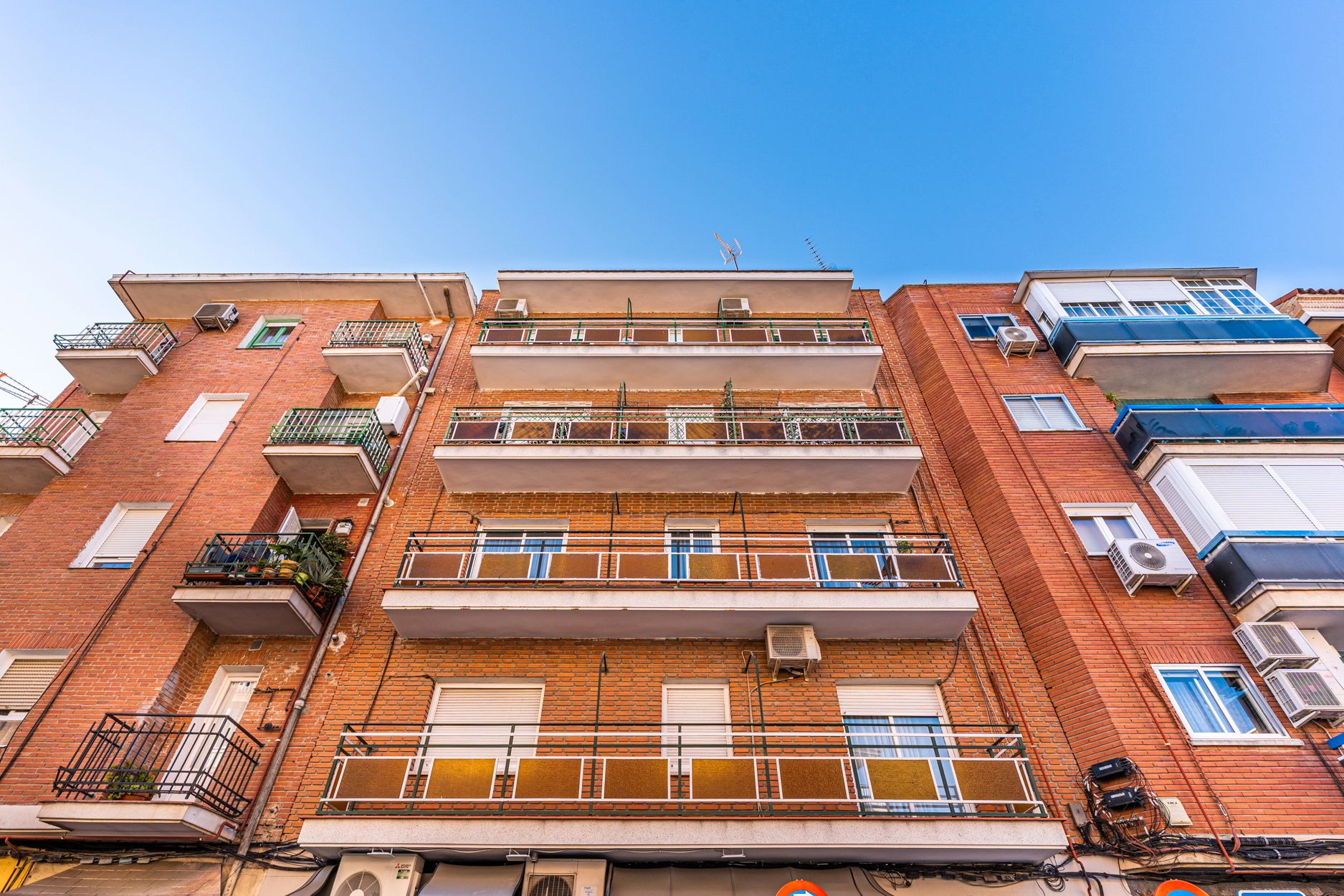Vista exterior de Apartament en venda en Leganés amb Calefacció