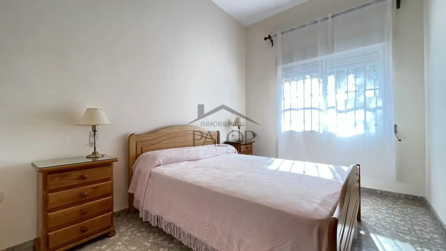 Habitación de Finca rústica en venta en Carcaixent con Jardín privado, Terraza y Trastero