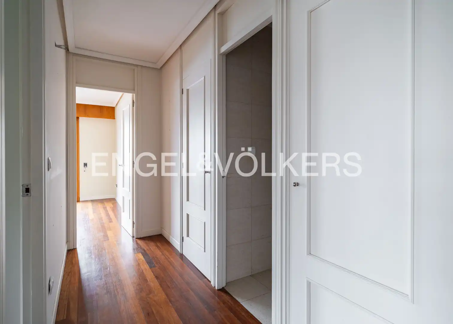 Piso en venta en Santander con Calefacción, Terraza y Balcón
