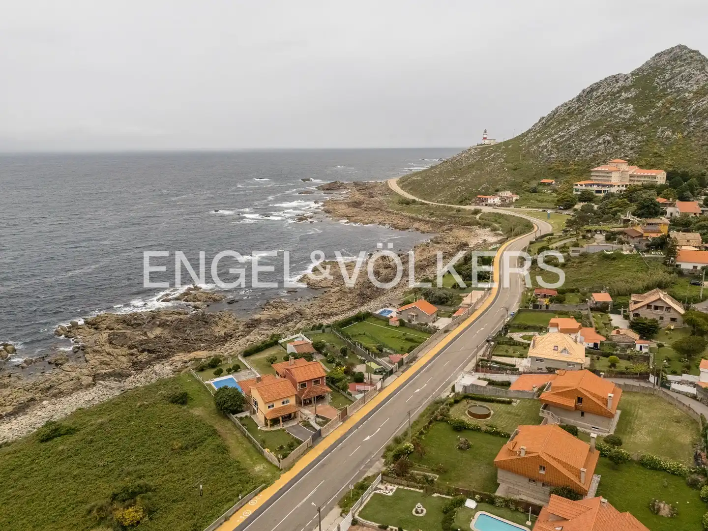 Casa o xalet en venda en Oia amb Calefacció, Jardí privat i Parquet