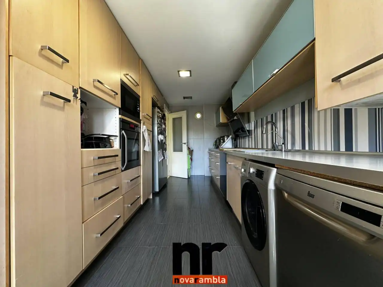 Wohnung zur Miete in Rambla Pinetons, Can Clos - Pinetons