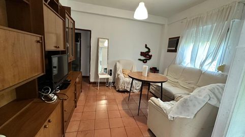 Foto 3 de Piso de alquiler en El Plantinar – Avda. La Paz - El Juncal, Sevilla Capital