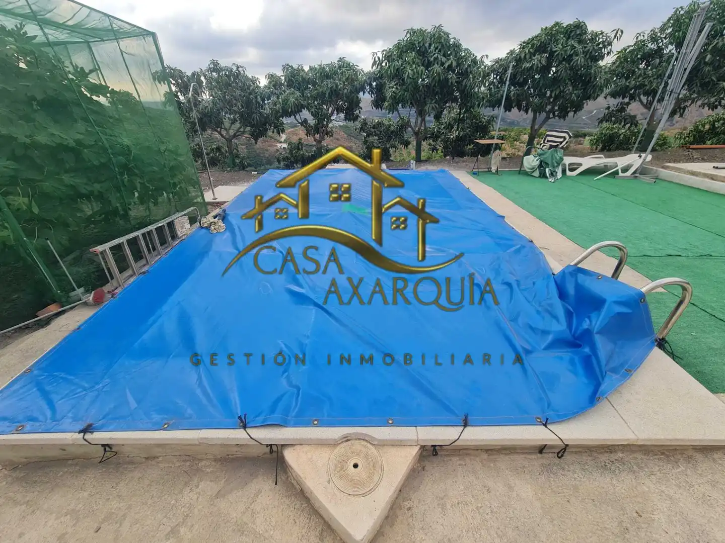 Piscina de Finca rústica en venda en Vélez-Málaga amb Jardí privat, Terrassa i Piscina