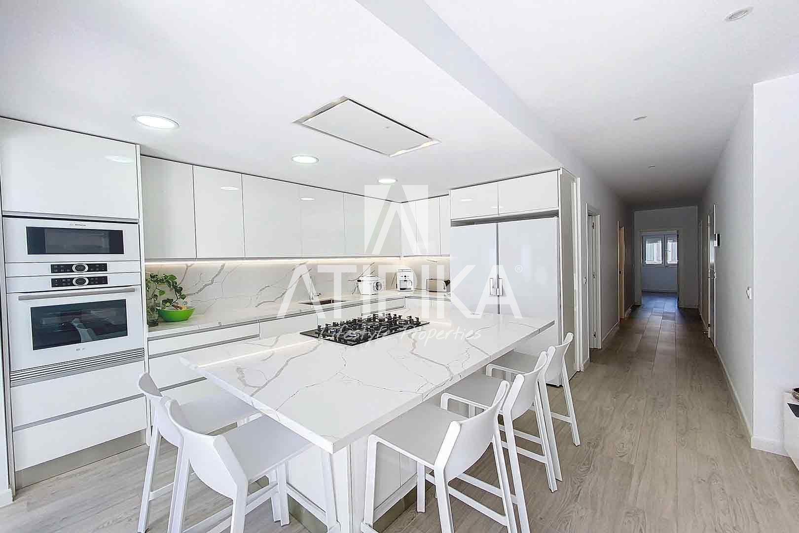 Cuina de Casa o xalet en venda en Maó amb Aire condicionat, Calefacció i Terrassa