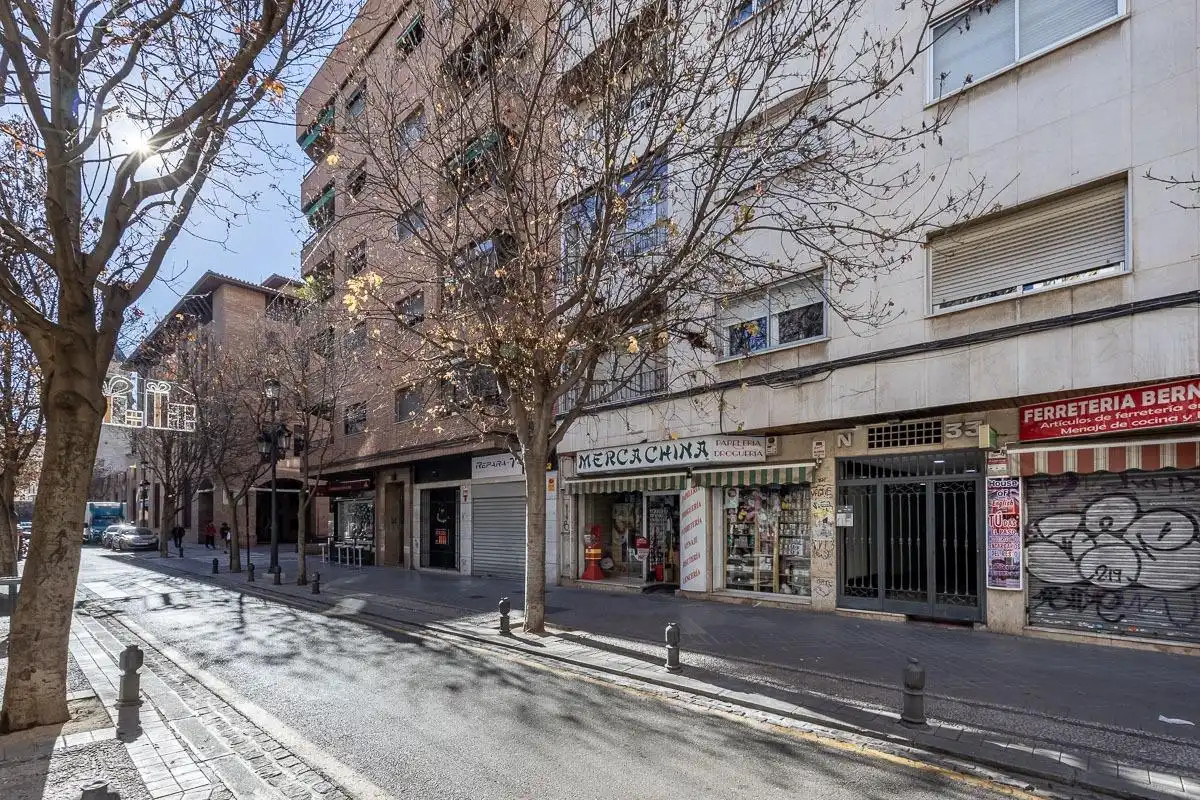 Piso con terraza en alquiler en Centro, imagen 35