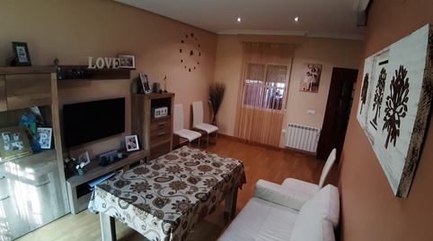 Foto 5 de Casa adosada en venta en Calle López Prudencio, Almendralejo, Badajoz