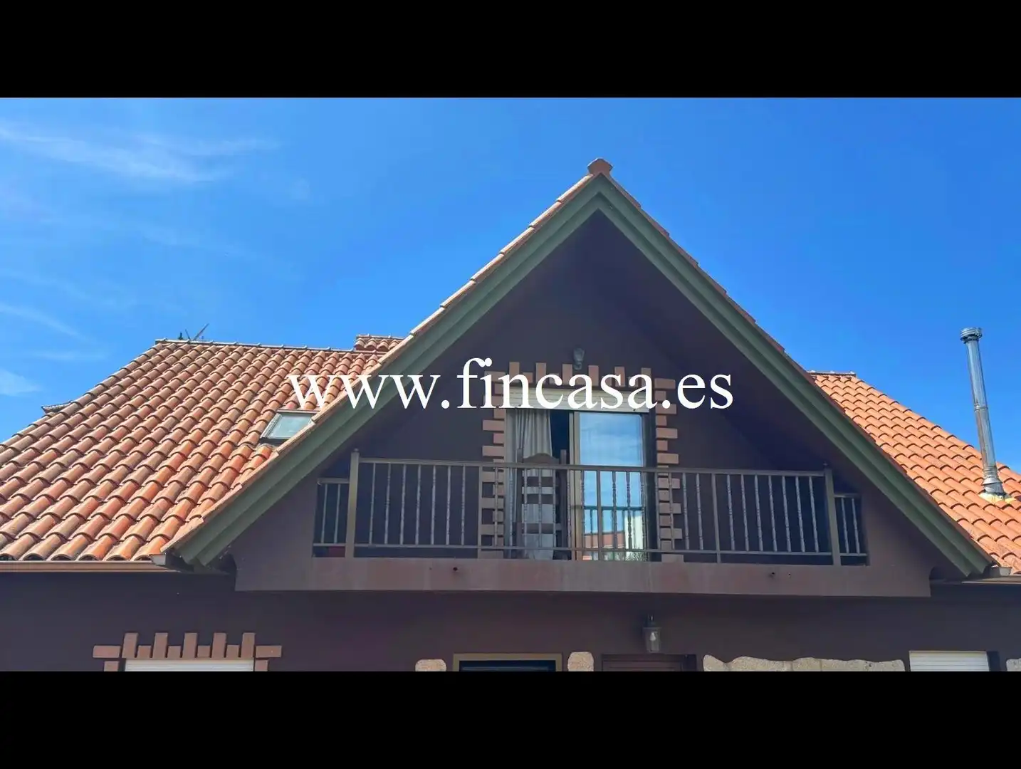 Vista exterior de Casa o chalet de alquiler en Vigo  con Calefacción, Jardín privado y Parquet