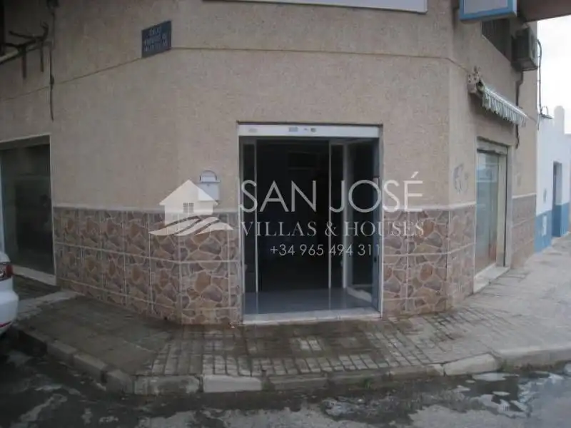 Local comercial en venda a Novelda, imagen 12