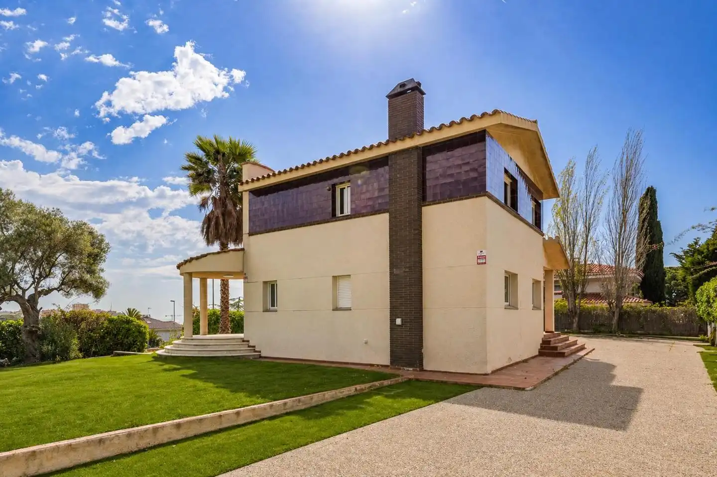 Vista exterior de Casa o chalet en venta en El Masnou con Calefacción, Jardín privado y Terraza