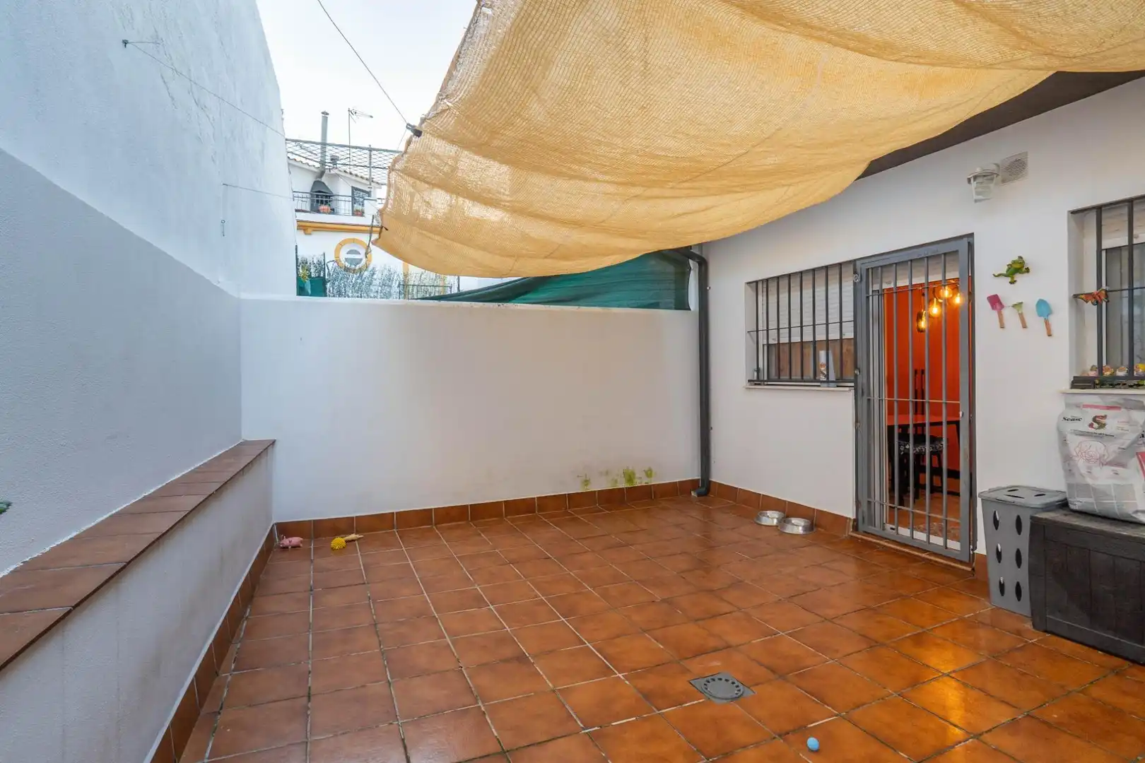 Vista exterior de Casa o chalet en venta en Gójar con Aire acondicionado, Calefacción y Trastero