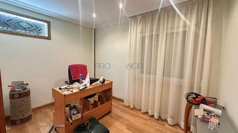 Foto 3 de Piso en venta en Escultor Mariñas, San Mamés - La Palomera, León Capital