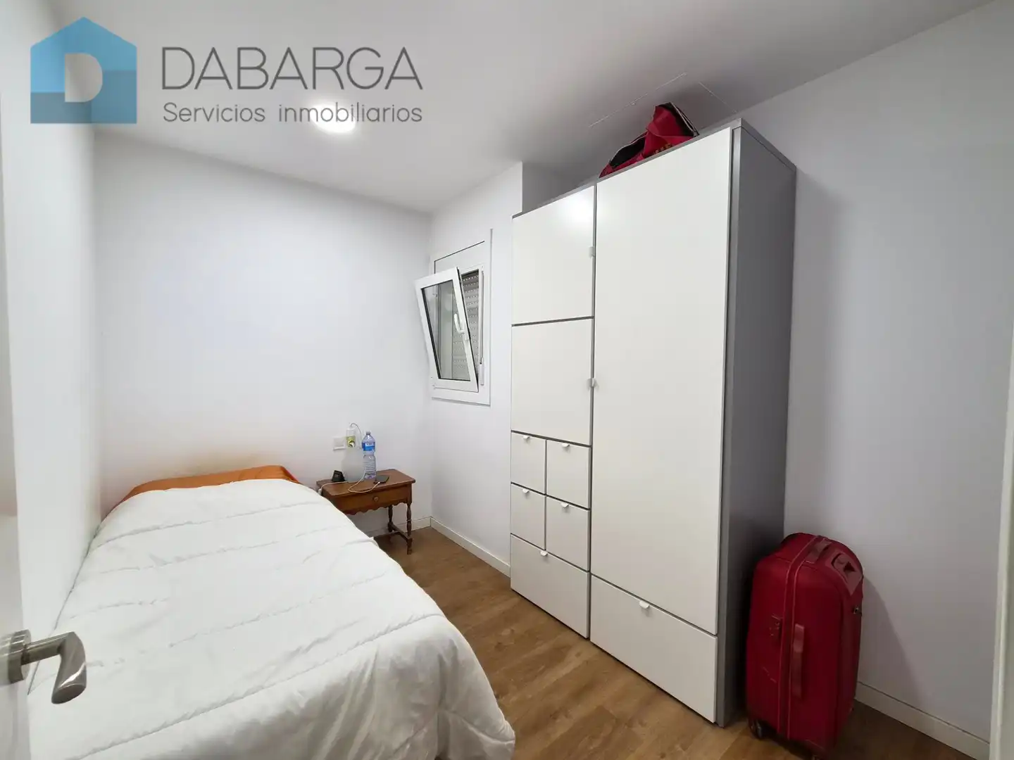 Dormitori de Casa o xalet en venda en Ripollet amb Aire condicionat, Parquet i Terrassa