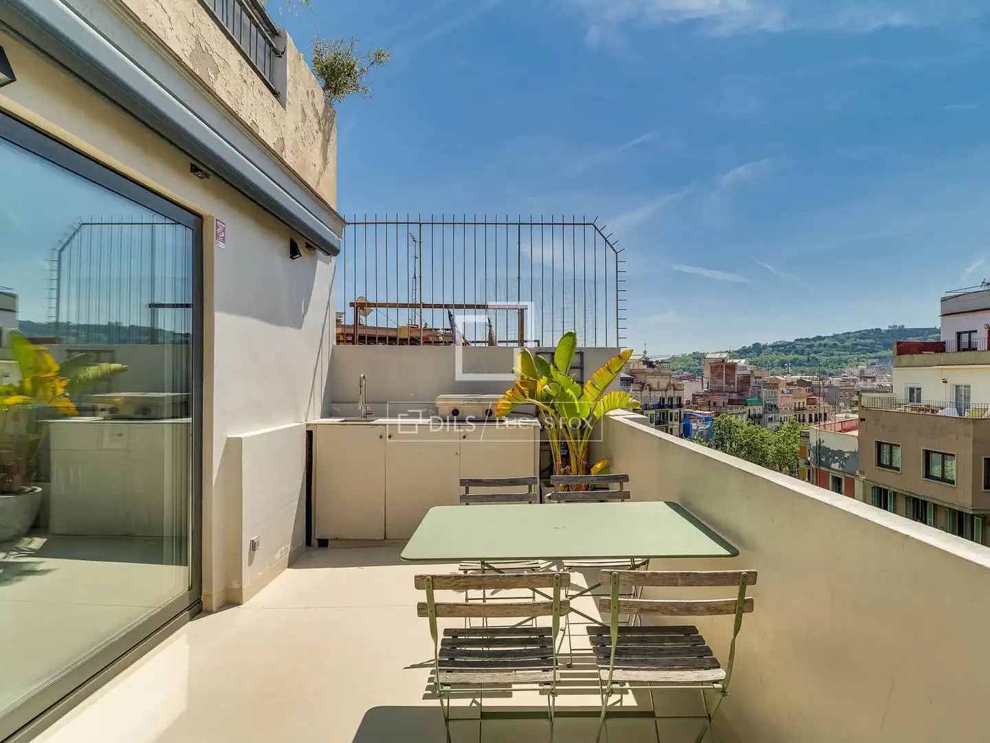 Attic for sale in Sant Antoni, Eixample, Barcelona Capital