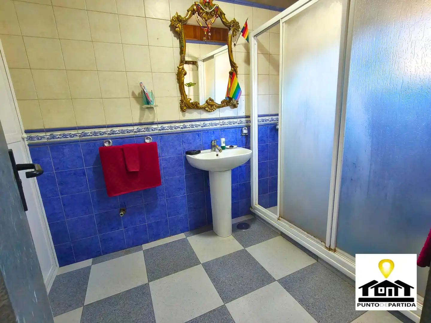 Bany de Finca rústica en venda en Hinojos amb Aire condicionat, Jardí privat i Terrassa