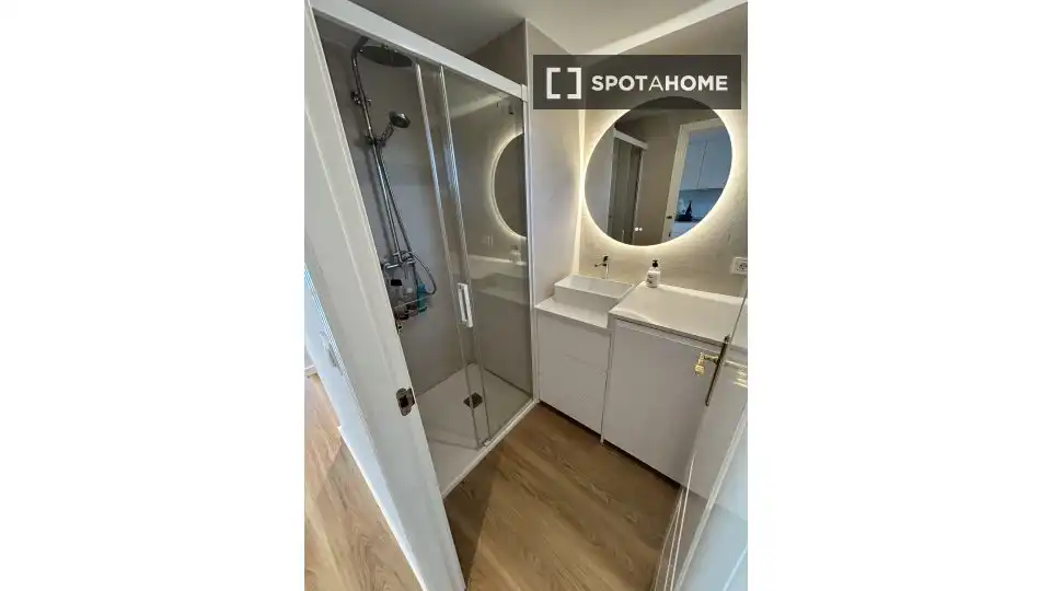 Bany de Apartament per a compartir en Dénia amb Aire condicionat, Calefacció i Terrassa