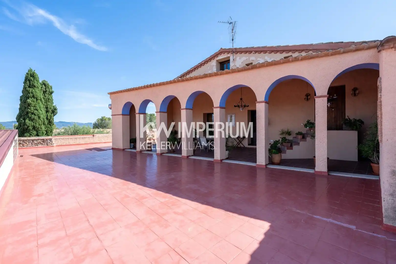 Vista exterior de Finca rústica en venda en El Molar (Tarragona) amb Aire condicionat, Calefacció i Jardí privat