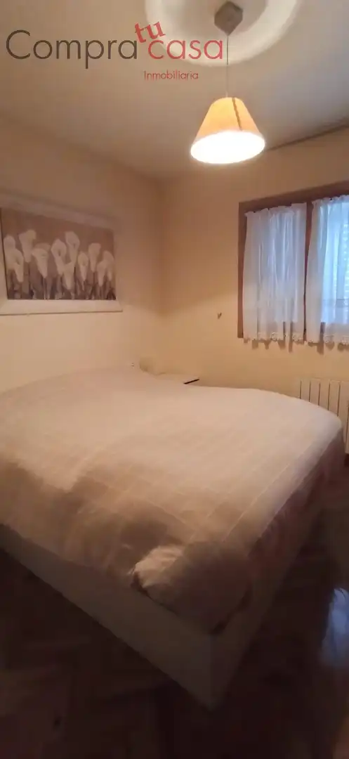Habitación de Casa o chalet en venta en Ortigosa del Monte con Calefacción, Jardín privado y Trastero