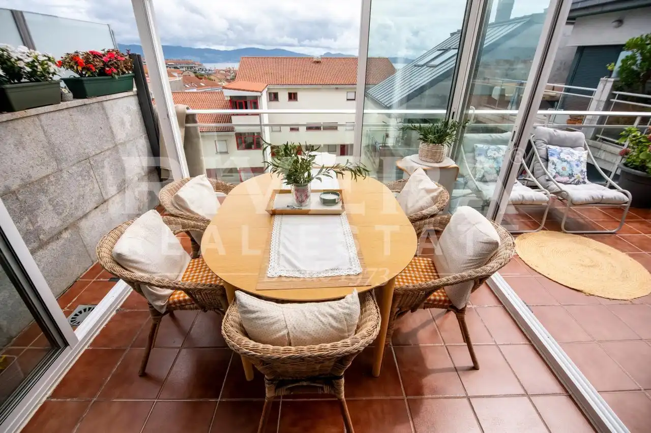 Terrace of Attic for sale in Sanxenxo  with Heating, Parquet flooring and Terrace